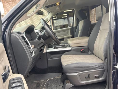 Used 2012 RAM 1500 Big Horn w/ Luxury Group image 3