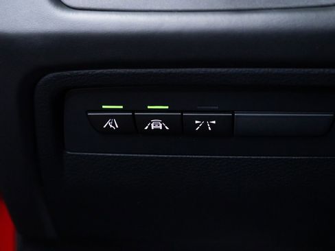 Used 2020 BMW M4 Coupe image 17