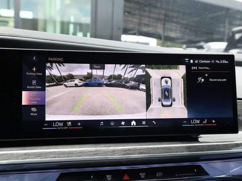 Used 2024 BMW 740i RWD image 35