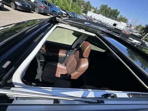 Used 2018 Subaru Forester 2.5i Touring w/ Popular Package #3B AWD/4WD image 6
