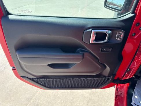 New 2025 Jeep Wrangler Unlimited Sport AWD/4WD image 20