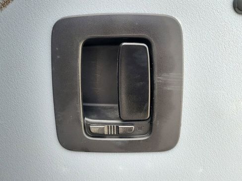 Used 2023 Mercedes-Benz Sprinter 1500 image 10