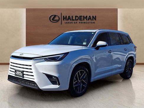 Certified 2025 Lexus TX 350 AWD image 3