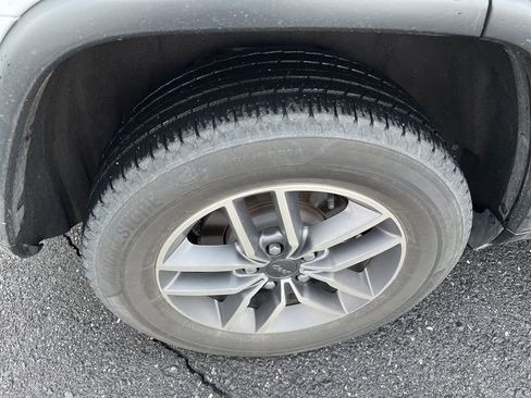 Used 2021 Jeep Grand Cherokee Limited w/ Luxury Group II image 10