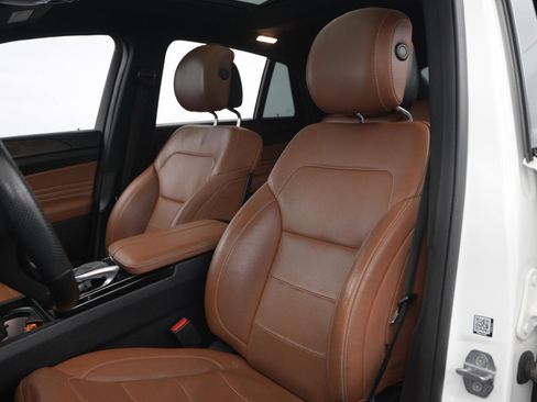 Used 2018 Mercedes-Benz GLE 43 AMG 4MATIC Coupe image 43