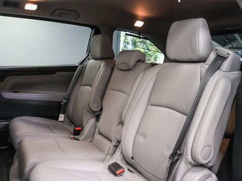 Used 2024 Honda Odyssey Touring image 20