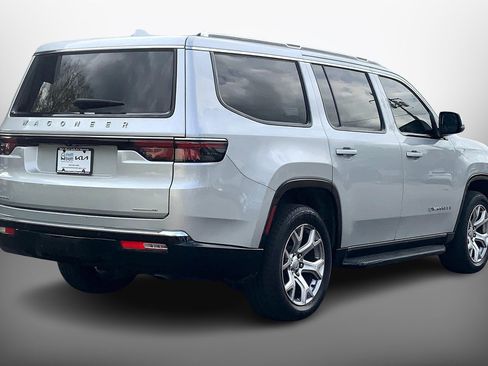 Used 2022 Jeep Wagoneer Series II image 14