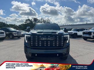 New 2026 GMC Sierra 2500 Denali Ultimate AWD/4WD video 3