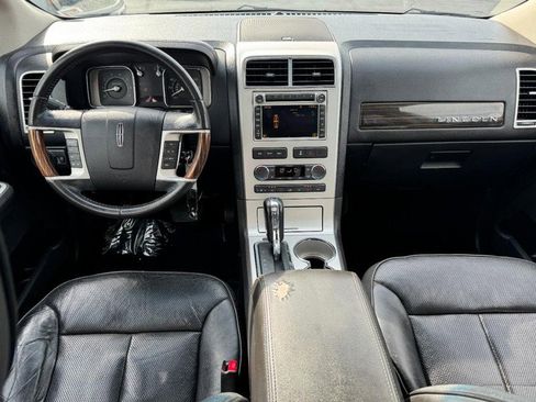 Used 2010 Lincoln MKX 2WD image 13