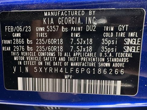Used 2023 Kia Sorento EX w/ Panoramic Sunroof Package FWD image 11