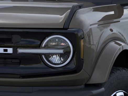 New 2025 Ford Bronco Outer Banks image 20