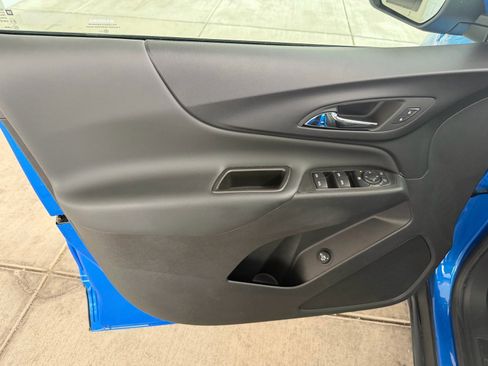 Used 2024 Chevrolet Equinox LT image 17