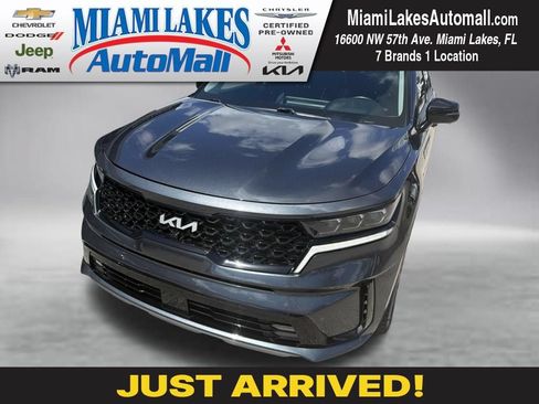 Used 2022 Kia Sorento SX FWD image 1