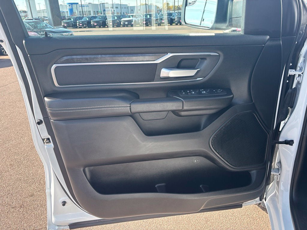 Used 2024 RAM 1500 Big Horn AWD/4WD image 12
