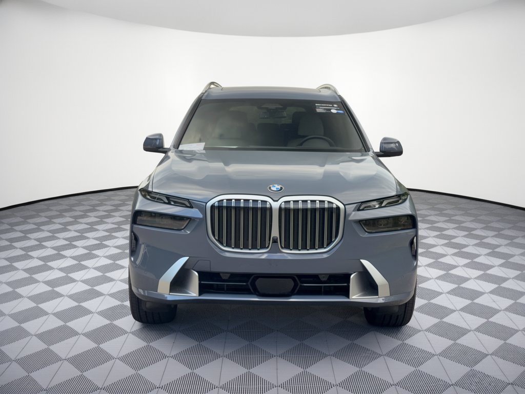 Certified 2026 BMW X7 xDrive40i AWD/4WD image 6