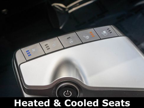 Used 2024 Kia EV6 Wind w/ Wind Technology Package AWD/4WD image 25