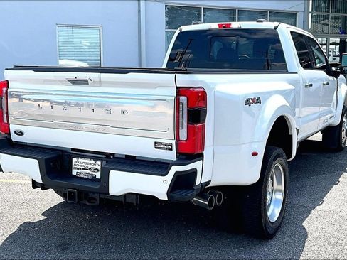 Certified 2024 Ford F450 Limited AWD/4WD image 9