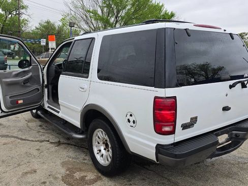 Used 2000 Ford Expedition XLT image 10