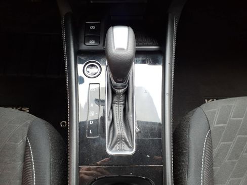 Used 2023 Nissan Kicks SV FWD image 27