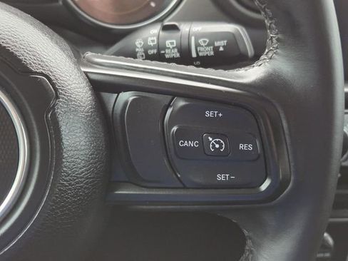 Used 2022 Jeep Wrangler Unlimited Sport AWD/4WD image 20