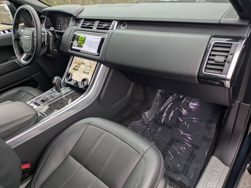 Used 2022 Land Rover Range Rover Sport HSE Silver Edition image 29