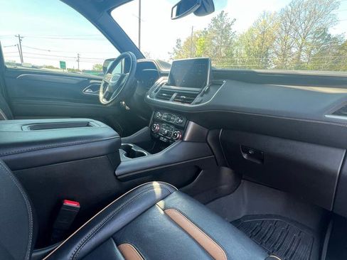 Used 2022 GMC Yukon AT4 image 10