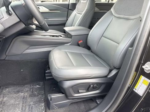 New 2026 Ford Explorer Active w/ Active Comfort Package image 20
