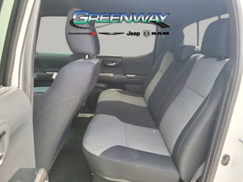 Used 2023 Toyota Tacoma TRD Sport image 16