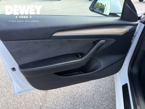 Used 2021 Tesla Model 3 Long Range AWD/4WD image 10