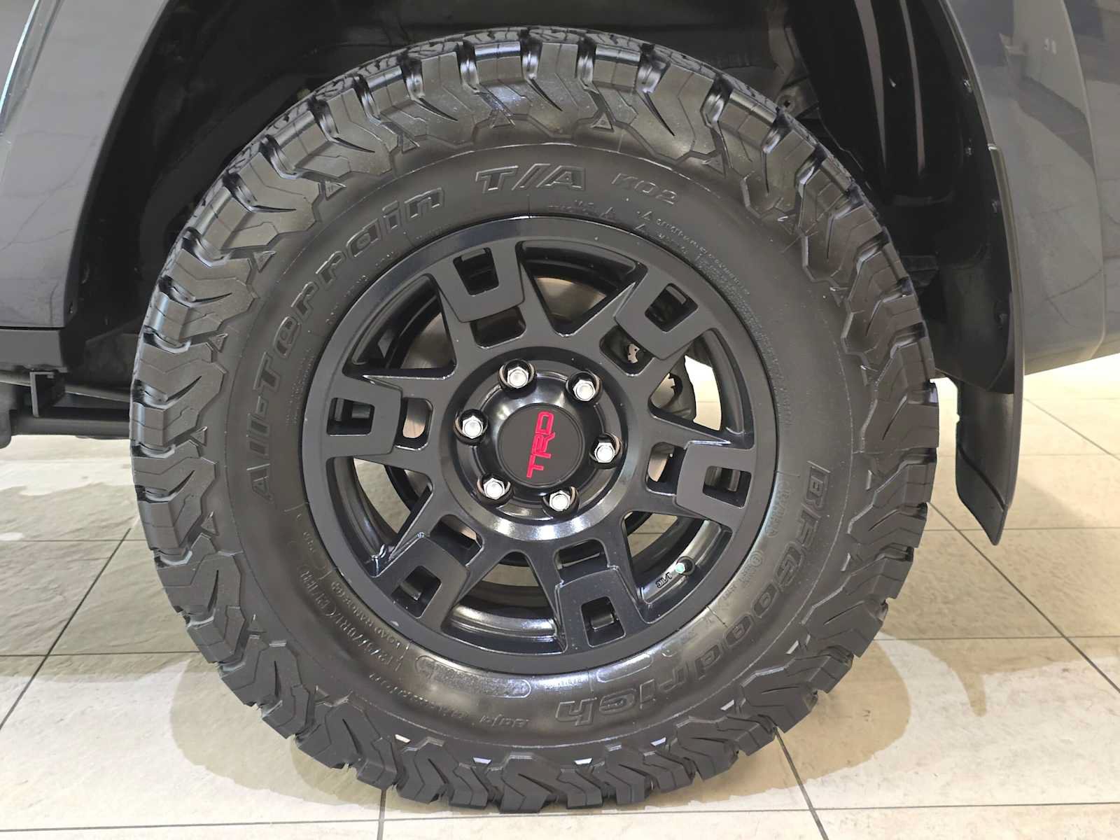 Certified 2024 Toyota 4Runner TRD Off-Road Premium w/ Off Road Premium Plus Package AWD/4WD image 8