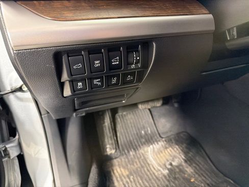 Used 2017 Subaru Outback 2.5i Limited image 15
