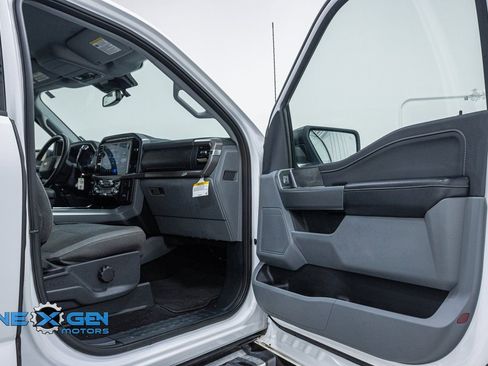 Used 2024 Ford F150 XLT w/ Mobile Office Package image 38
