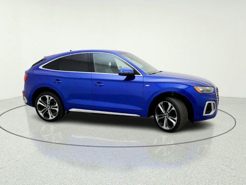 Used 2021 Audi Q5 2.0T Premium Plus w/ Premium Plus Package AWD/4WD image 6