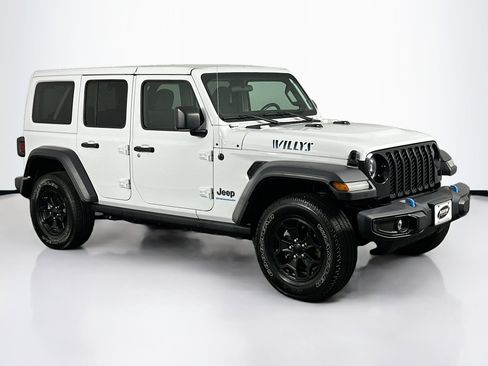 Used 2023 Jeep Wrangler Unlimited w/ Cold Weather Group image 2