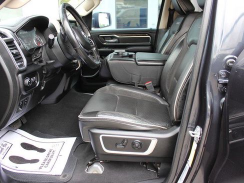 Used 2019 RAM 1500 Laramie w/ Off Road Group AWD/4WD image 10