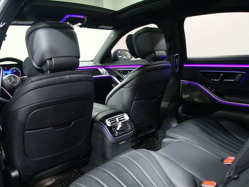 Certified 2022 Mercedes-Benz S 580 4MATIC Sedan image 28