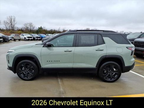 New 2026 Chevrolet Equinox LT w/ Convenience Package II image 2