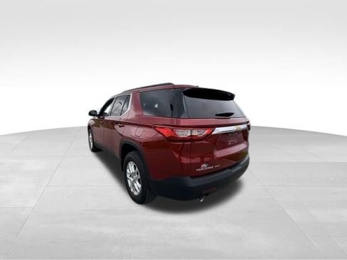 Used 2021 Chevrolet Traverse LT AWD/4WD image 4