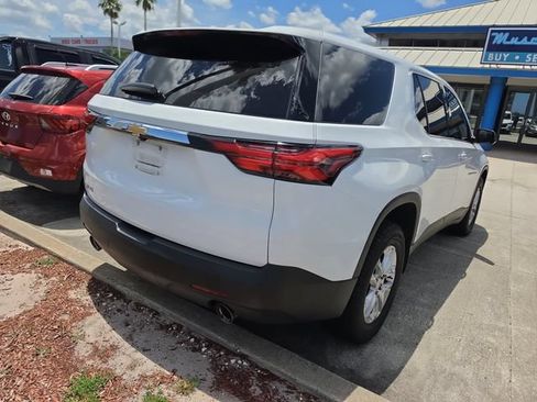 Used 2023 Chevrolet Traverse LS FWD image 6