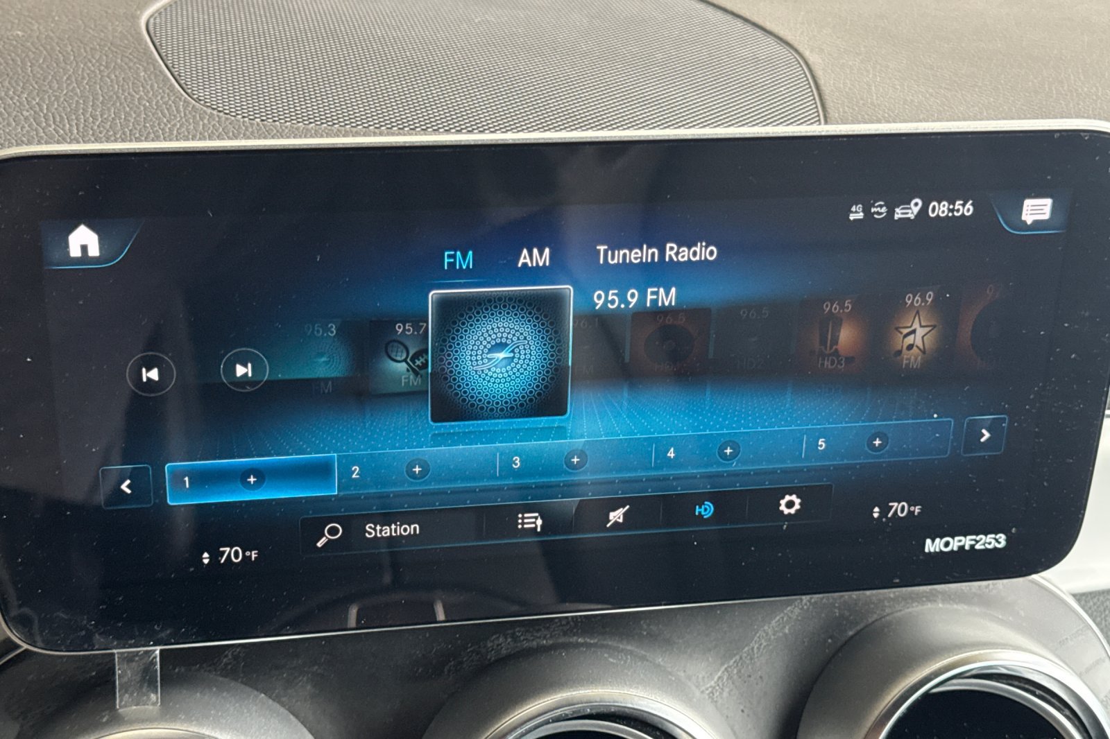 Certified 2021 Mercedes-Benz GLC 300 4MATIC image 23