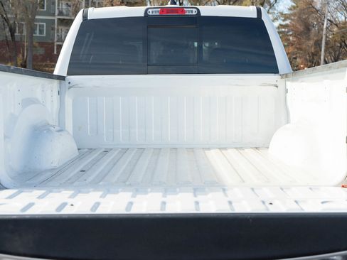 Used 2022 RAM 1500 Laramie image 10