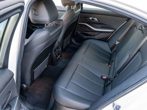 Used 2020 BMW 330i xDrive Sedan w/ Convenience Package image 29