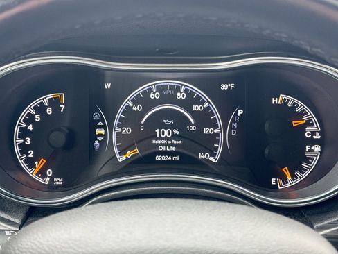 Used 2022 Jeep Grand Cherokee Altitude image 37