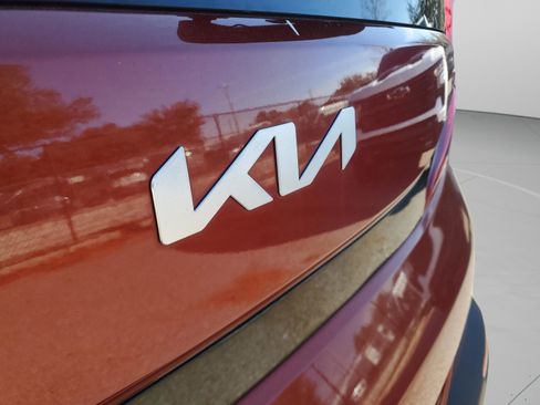 Used 2022 Kia Soul LX w/ Technology Package image 29