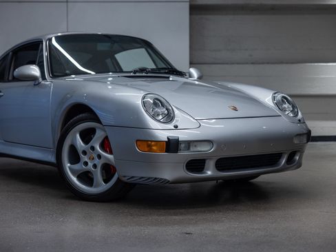 Used 1998 Porsche 911 Carrera 4S AWD/4WD image 7