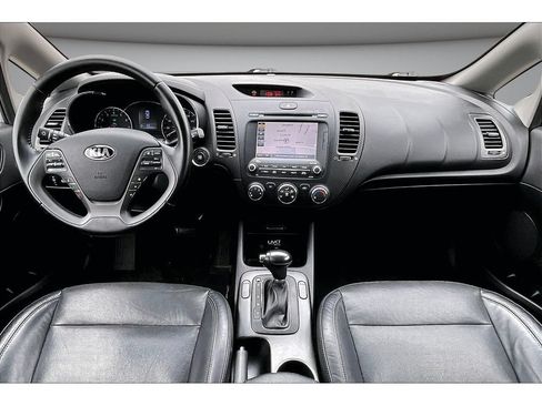 Used 2016 Kia Forte EX w/ EX Premium Package FWD image 10