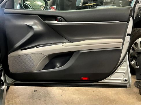 Used 2023 Toyota Camry LE image 21