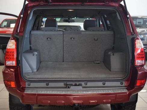 Used 2005 Toyota 4Runner SR5 image 26