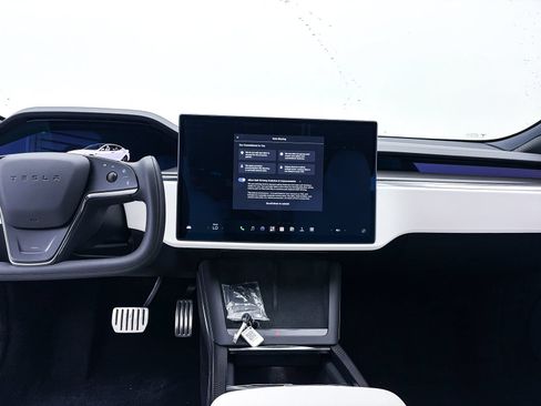 Used 2021 Tesla Model S Plaid AWD/4WD image 9