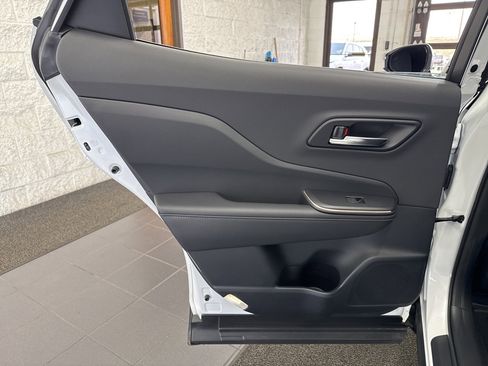 Used 2023 Toyota Crown XLE image 41